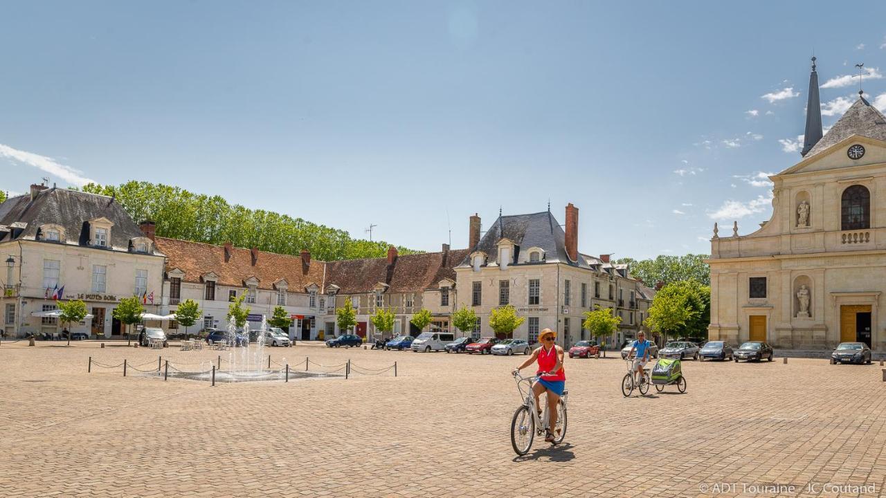 Gite Le Petit Puits A Ришельё Экстерьер фото